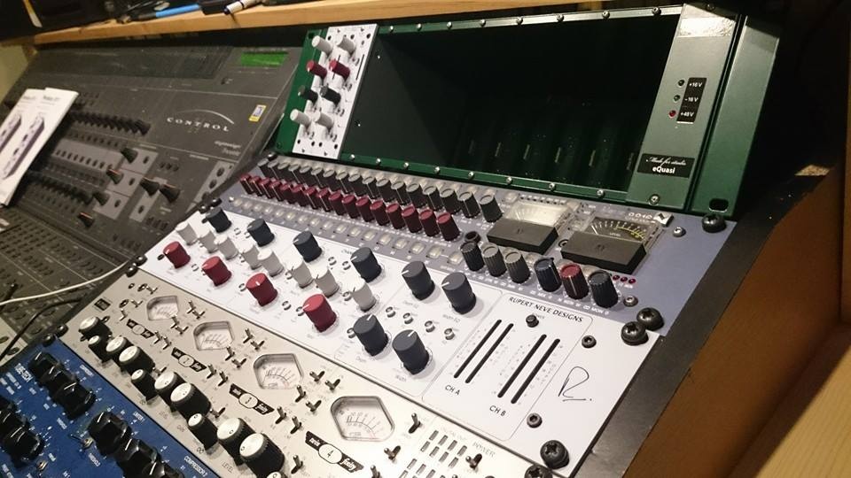 Studio  eQuasi s RI 100 SERIE 500 EXPANDER